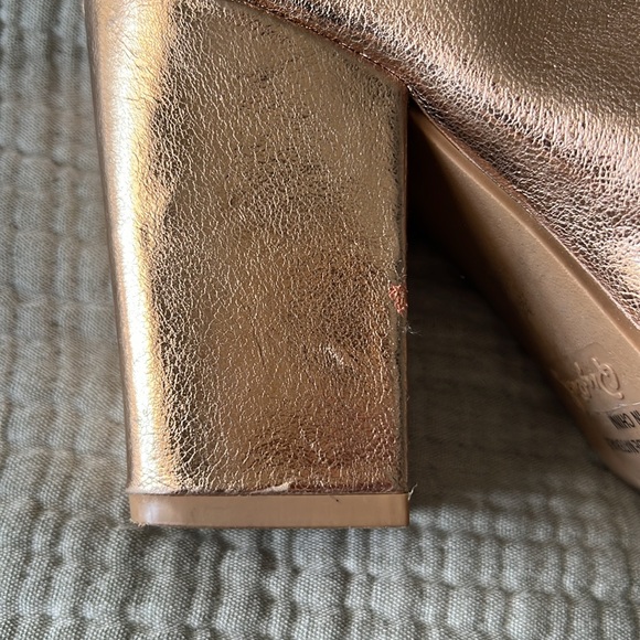 Qupid Rose Gold Metallic Heels - Picture 7 of 10